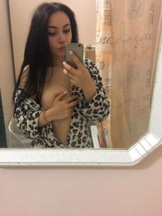 Фото проститутки Аня №1 в городе Артём